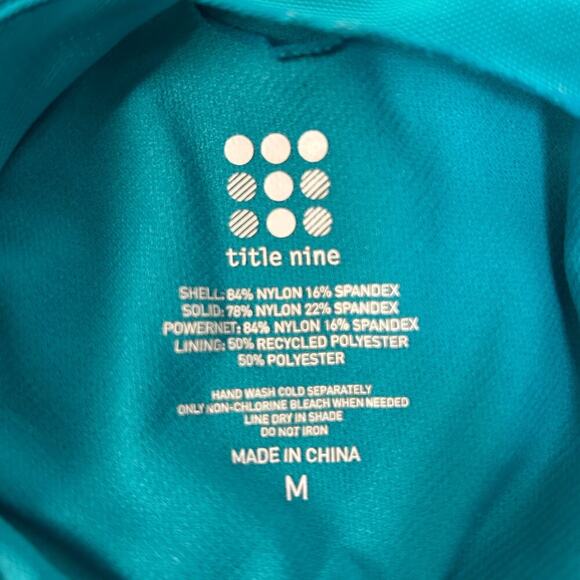 Title Nine Womens Blue Multicolor Sports Bra Pullover Athletic Athleisure Size M - Picture 4 of 4